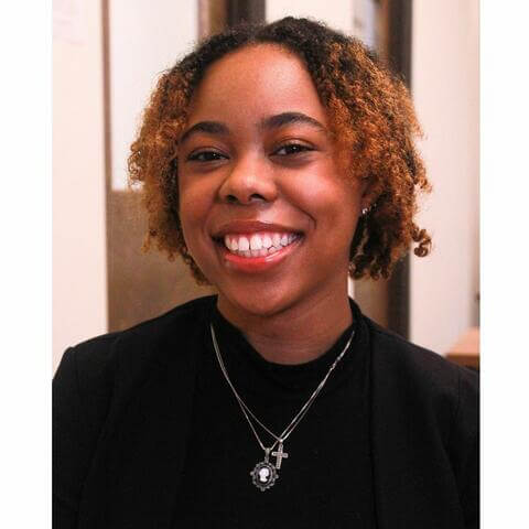 Sydney Mathis Headshot