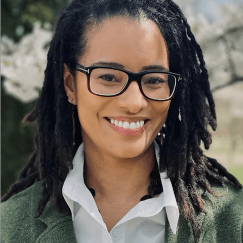 Anita Plummer Headshot